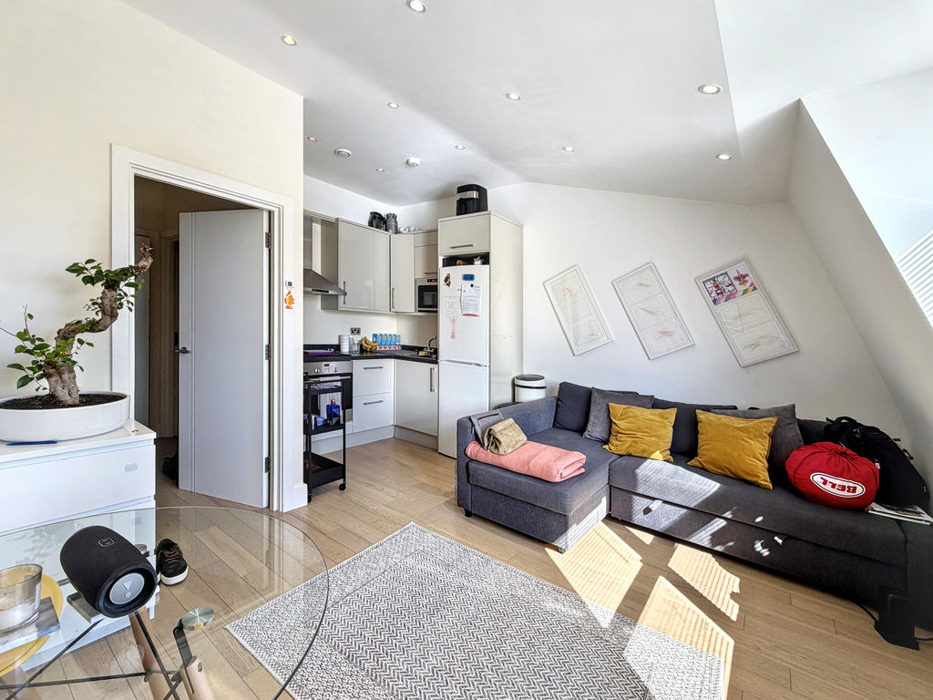 Living Room- click for photo gallery
